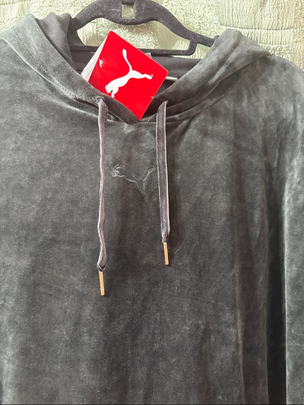 Puma woman’s  Black velour Hooded Sweatshirt